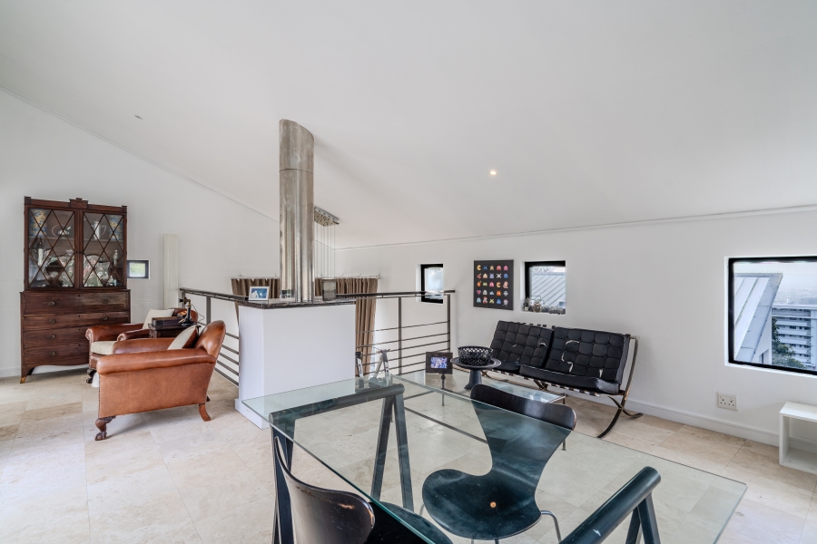 3 Bedroom Property for Sale in Oranjezicht Western Cape